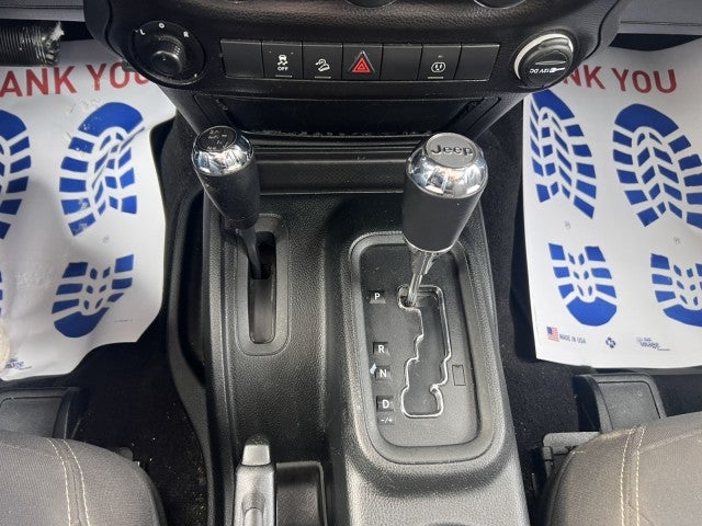 2017 Jeep Wrangler Sahara 4x4