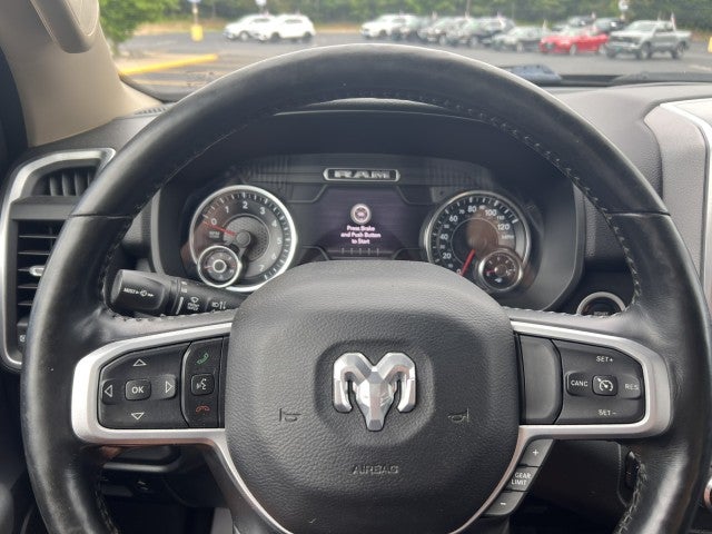 2020 RAM 1500 Big Horn Crew Cab 4x4 5'7" Box
