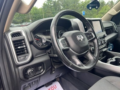 2020 RAM 1500 Big Horn Crew Cab 4x4 5'7" Box