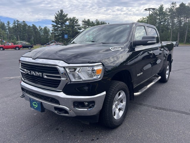 2020 RAM 1500 Big Horn Crew Cab 4x4 5'7" Box