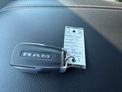 2022 RAM 1500 Big Horn Crew Cab 4x4 5'7" Box