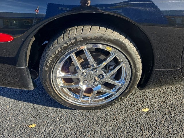 2003 Chevrolet Corvette Base
