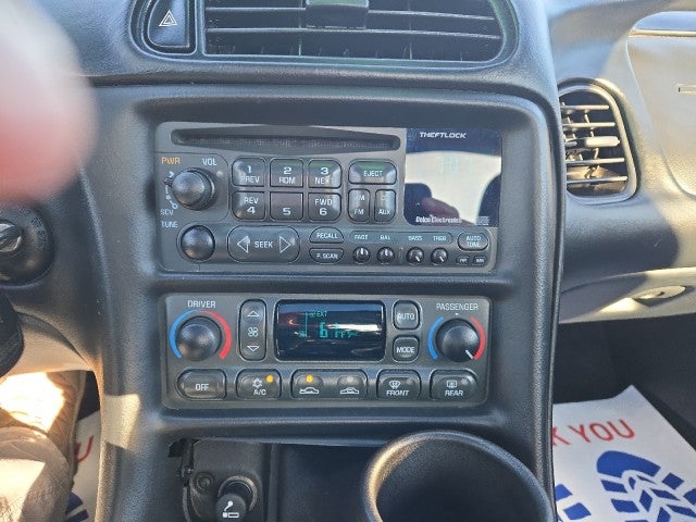 2003 Chevrolet Corvette Base