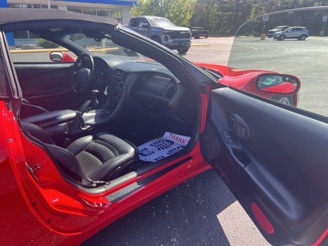 1999 Chevrolet Corvette Base