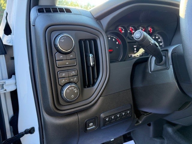 2025 Chevrolet Silverado 3500 HD WT