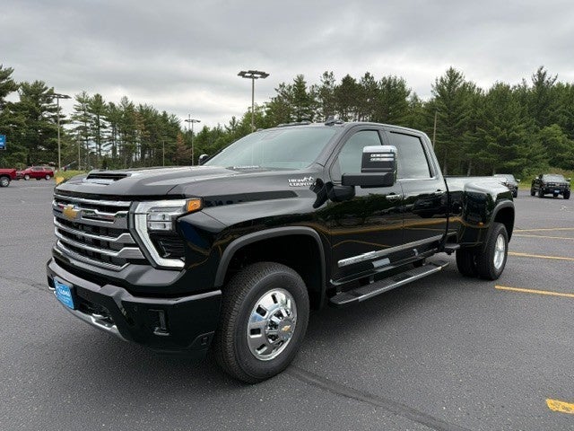 2026 Chevrolet Silverado 3500 HD High Country DRW
