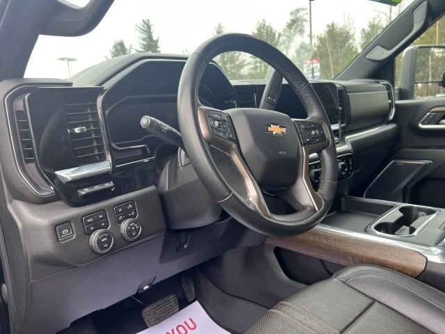 2024 Chevrolet Silverado 3500 HD High Country DRW