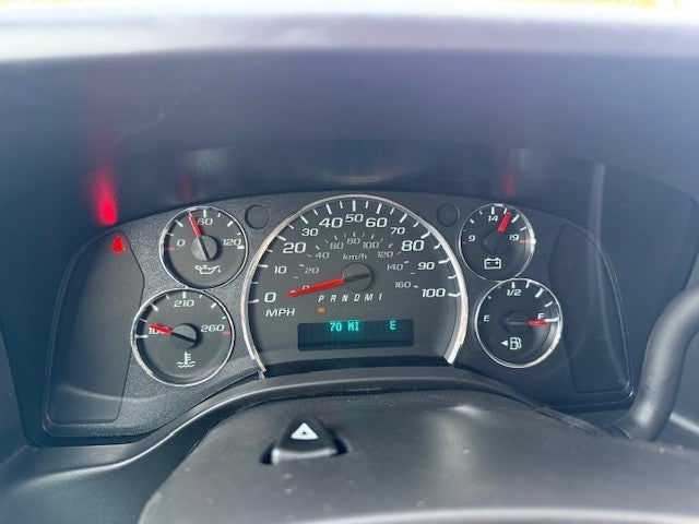 2025 Chevrolet Express Cargo 3500 WT