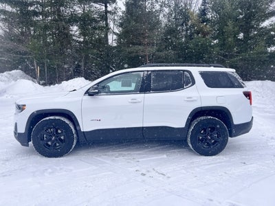 2023 GMC Acadia AT4