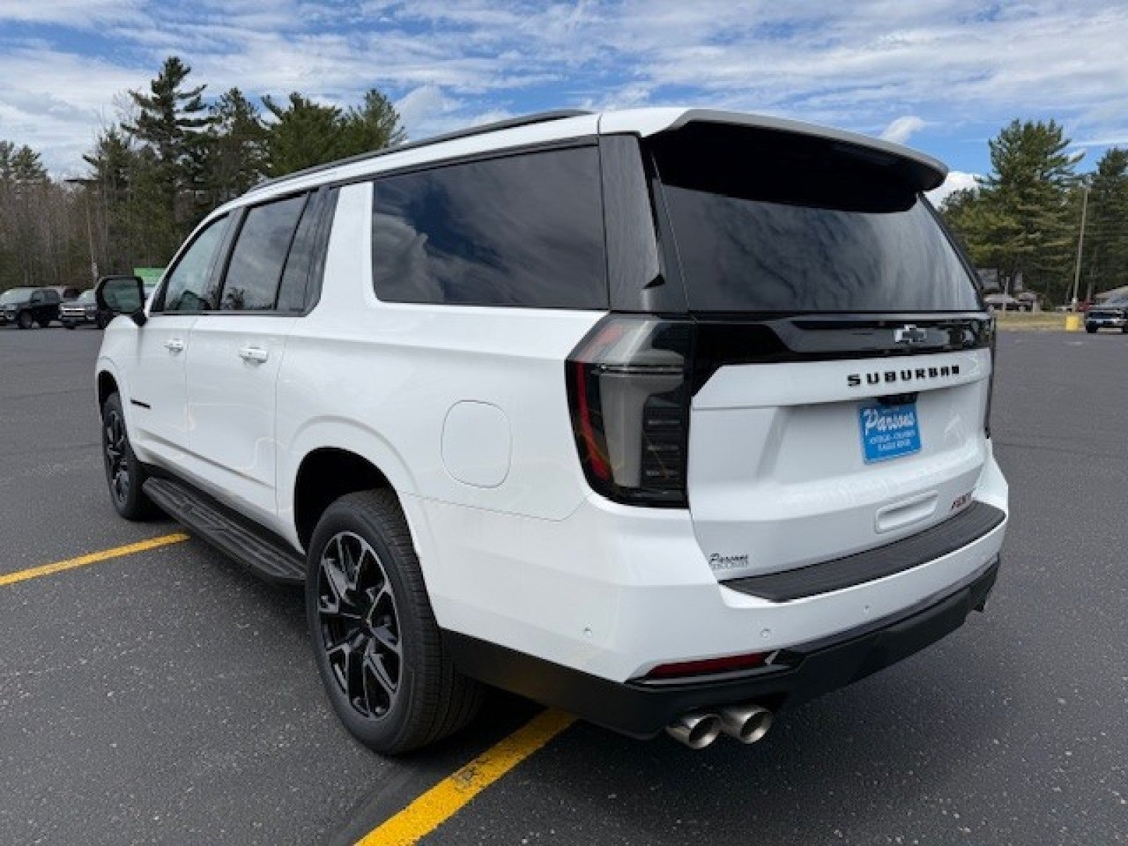 2026 Chevrolet Suburban RST