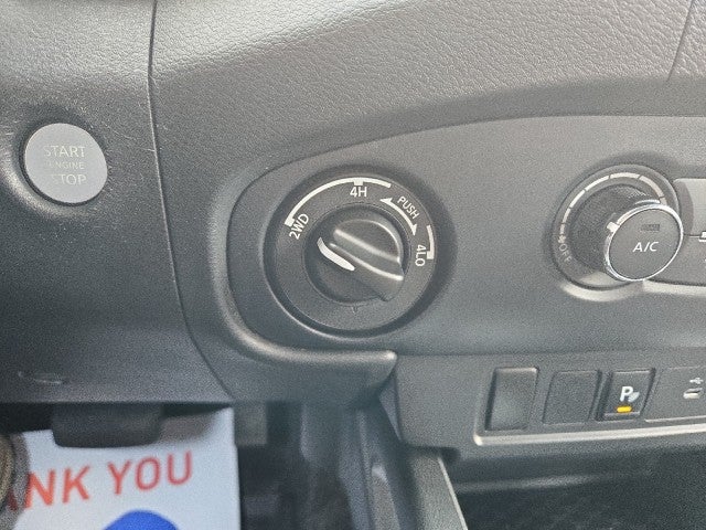 2022 Nissan Frontier King Cab SV 4x4