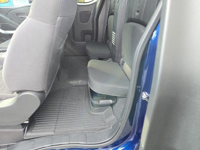 2022 Nissan Frontier King Cab SV 4x4