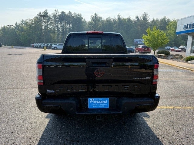 2022 Nissan Frontier S