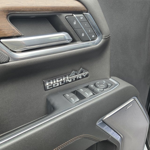2022 Chevrolet Silverado 1500 High Country