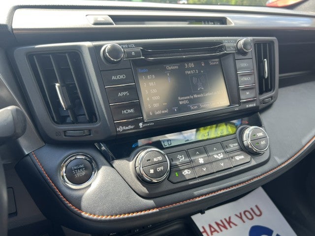 2018 Toyota RAV4 SE