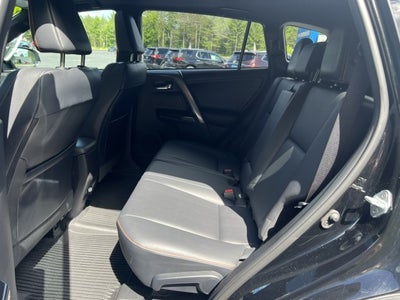 2018 Toyota RAV4 SE