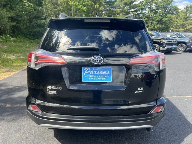 2018 Toyota RAV4 SE