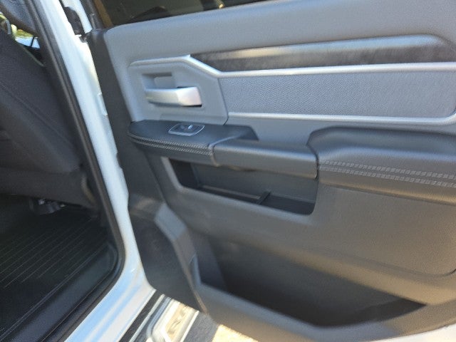 2023 RAM 2500 Big Horn Crew Cab 4x4 6'4" Box