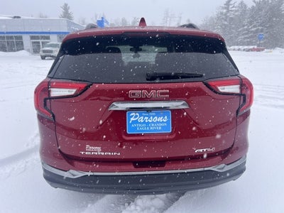 2024 GMC Terrain AT4