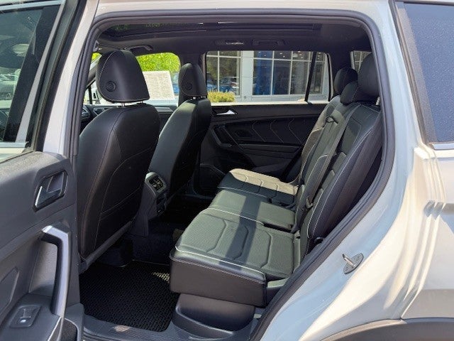 2023 Volkswagen Tiguan 2.0T SEL R-Line