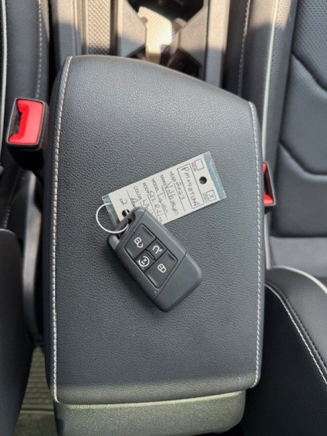 2023 Volkswagen Tiguan 2.0T SEL R-Line