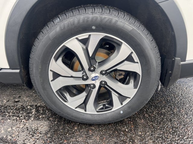 2020 Subaru Outback Touring