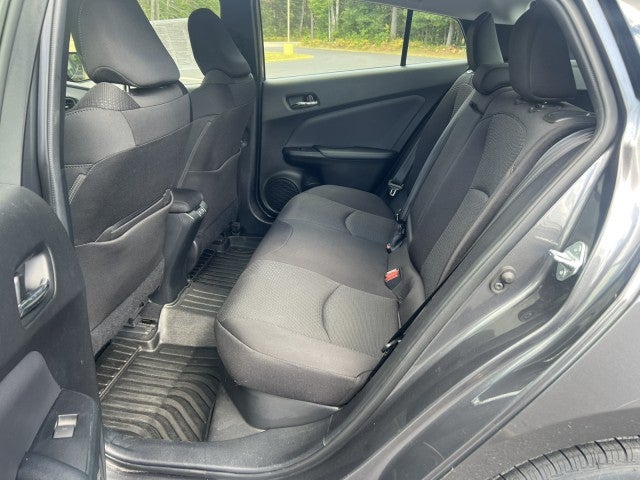 2019 Toyota Prius LE