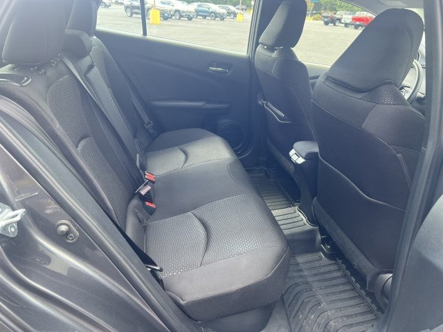 2019 Toyota Prius LE