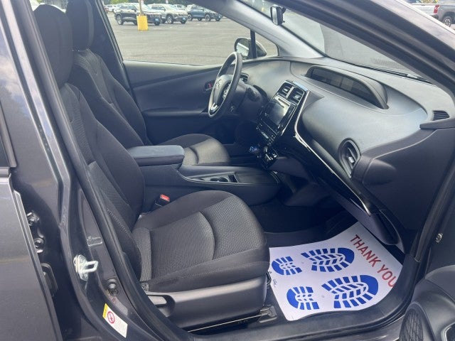 2019 Toyota Prius LE