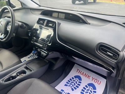 2019 Toyota Prius LE