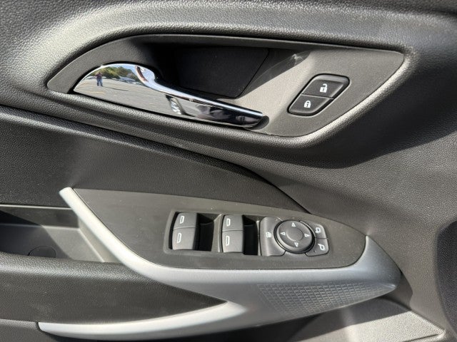 2026 Chevrolet Trax LS - Photo 17
