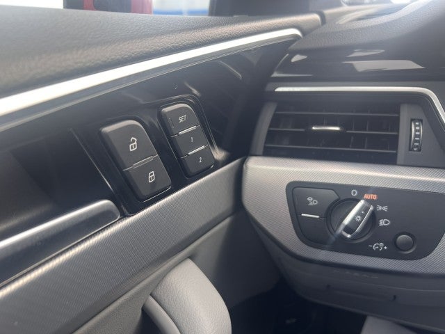 2025 Audi A5 Sportback S line Premium