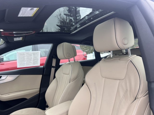 2025 Audi A5 Sportback S line Premium