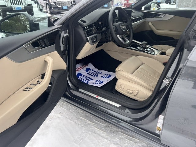 2025 Audi A5 Sportback S line Premium